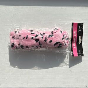 Pink cheetah print Spa headband by beauty collection NWT